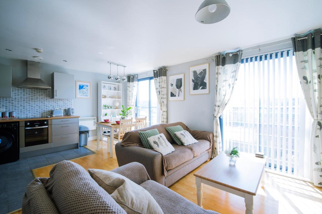 Modern Central Penthouse - 1 Secureparking リヴァプール エクステリア 写真